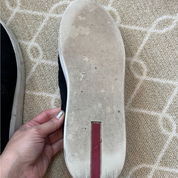 Prada shoes - Picture 4 of 5